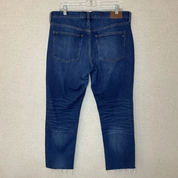 Madewell The Slim Boy Jean - Picture 7 of 14